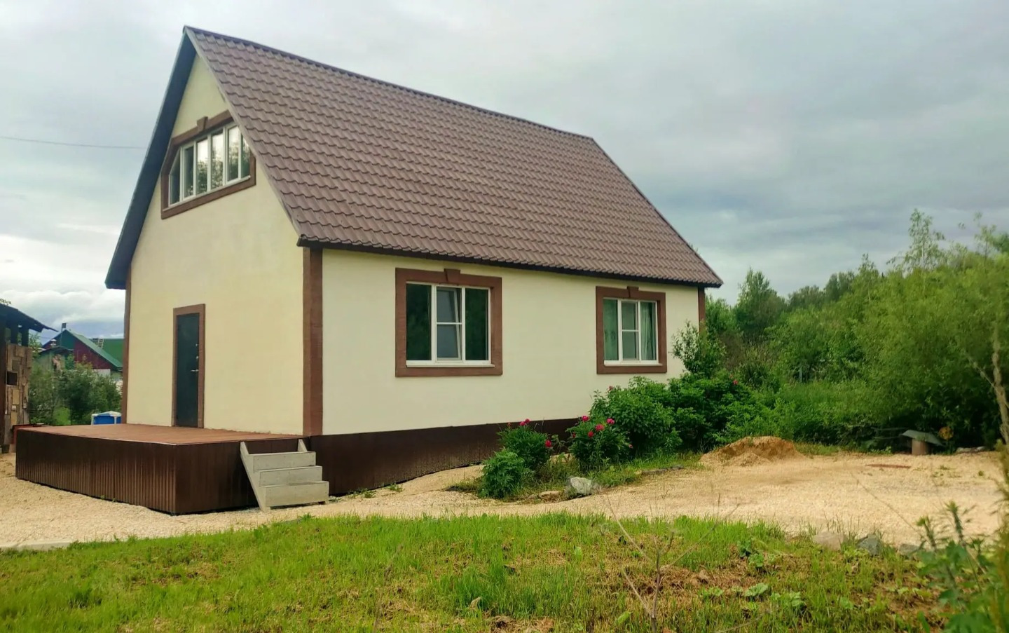  Дом в хорошем состоянии , полностью  готов для круглогодичного проживания. 