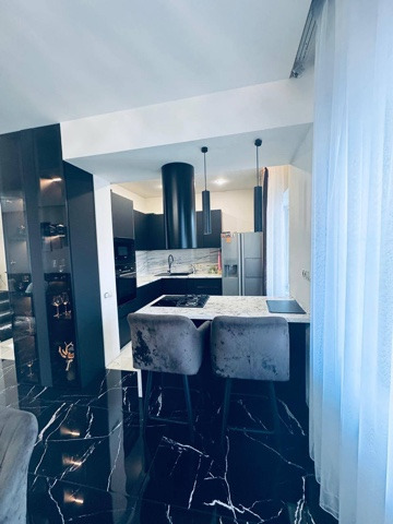 🏡 Современный коттедж 139 м² в Верхней Пышме | Полностью готов к проживанию

📍г. Верхняя Пышма, СНТ «Уралредмет-2» (район 12 км)

Если вы мечтаете о собственном доме, но не хотите тратить годы на строительство, ремонт и обустройство, этот вариант создан именно для вас.

Современный двухэтажный котте